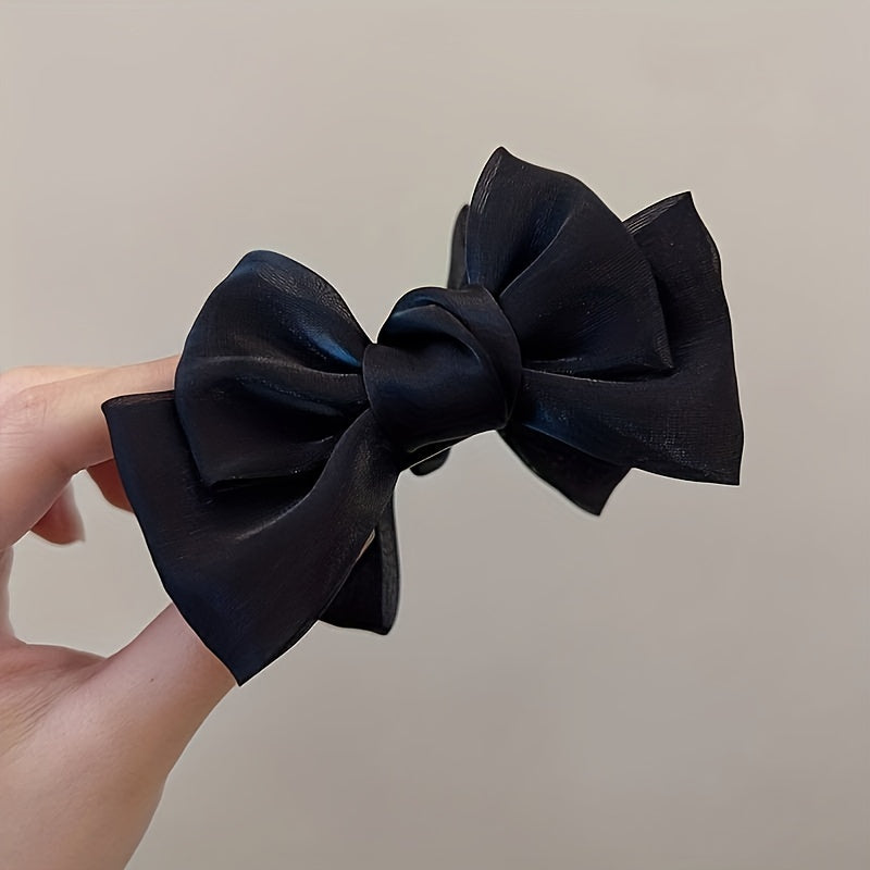 Elegant Butterfly Knot Hairpin for a Bun, Popular Among Women, Perfect for High Ponytails And Adds Charm to Hairstyles.