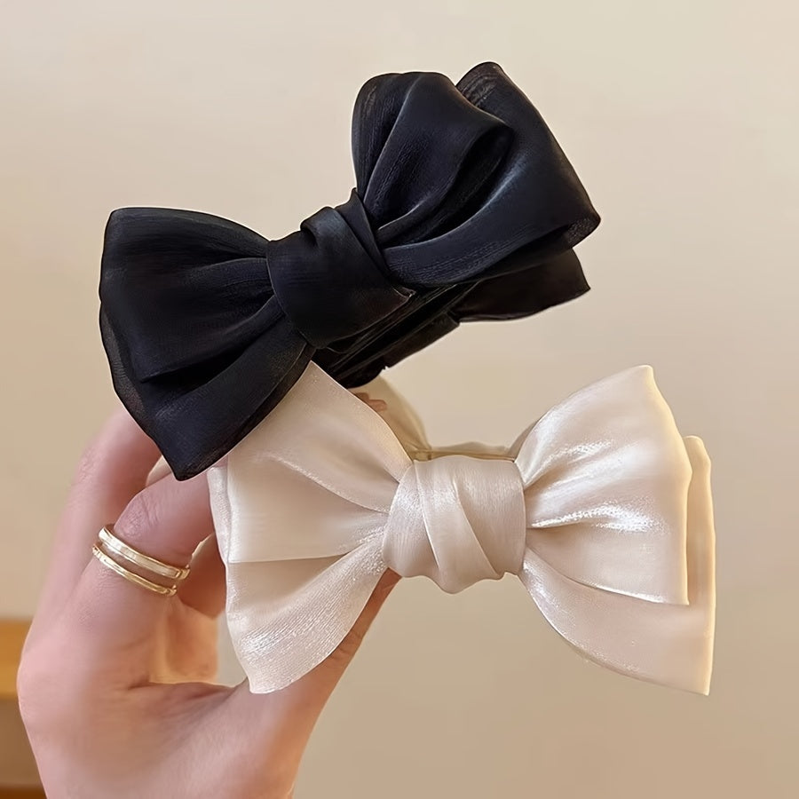 Elegant Butterfly Knot Hairpin for a Bun, Popular Among Women, Perfect for High Ponytails And Adds Charm to Hairstyles.