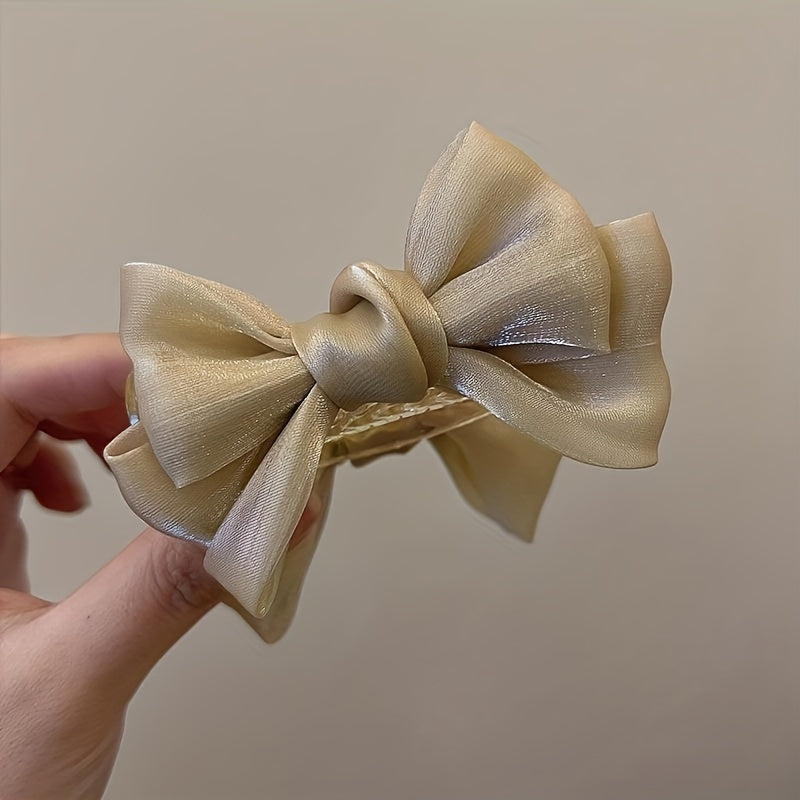 Elegant Butterfly Knot Hairpin for a Bun, Popular Among Women, Perfect for High Ponytails And Adds Charm to Hairstyles.