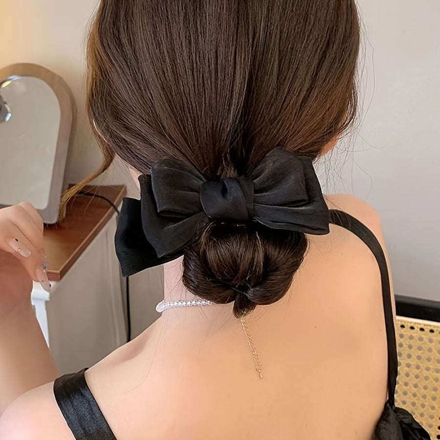 Elegant Butterfly Knot Hairpin for a Bun, Popular Among Women, Perfect for High Ponytails And Adds Charm to Hairstyles.